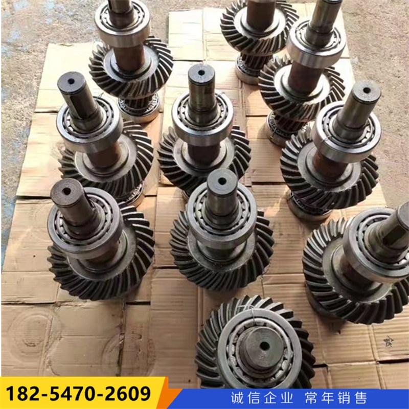 JS40减速机二轴SD80减速机轴斜齿轮二轴总成M5 Z17轴圆弧伞齿轮