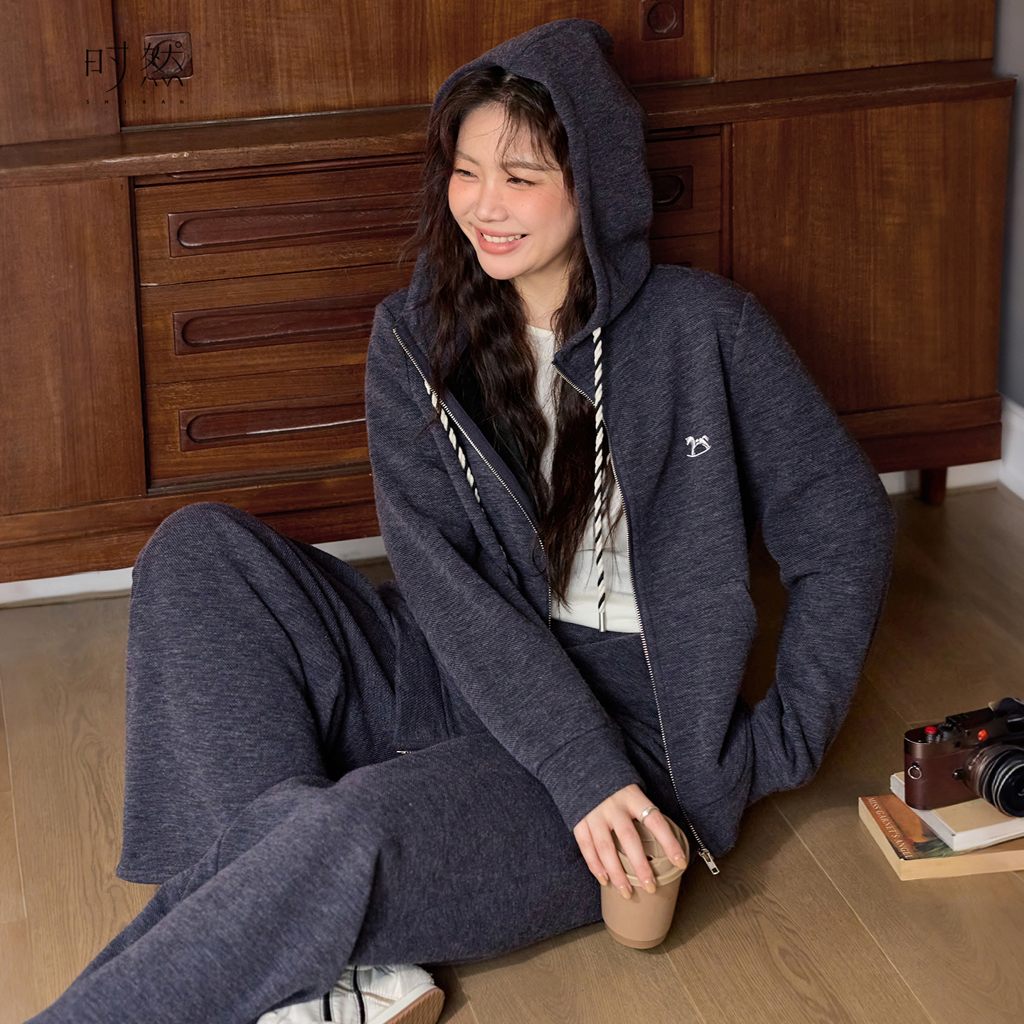 时然大码正肩外套卫衣