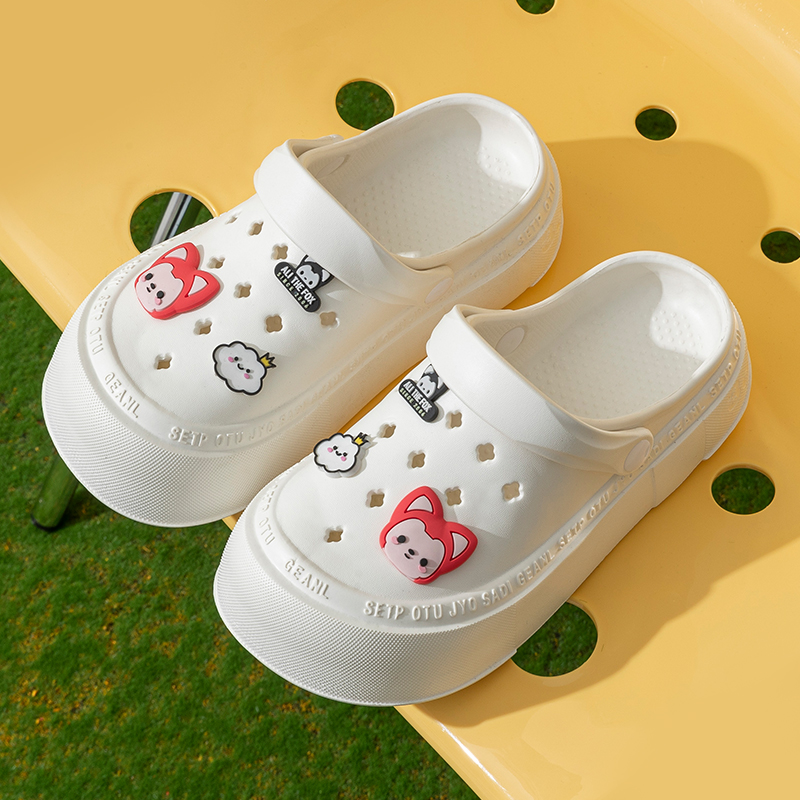 轻臣阿狸洞洞鞋2025年新款外穿夏季新款时尚防滑包头踩屎感凉拖鞋