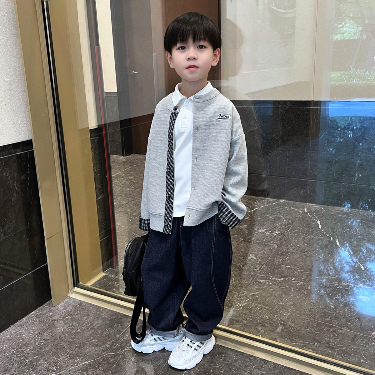 男童秋季时尚休闲格子外套