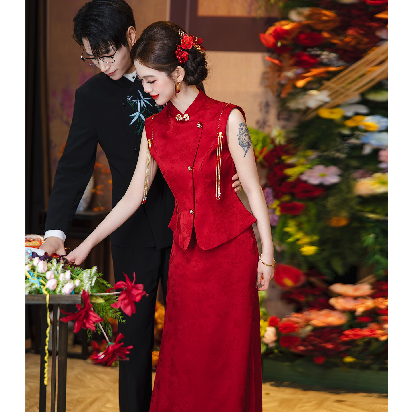 红色敬酒服新娘旗袍新中式订婚套装结婚礼服绝美日常可穿高级感女图片