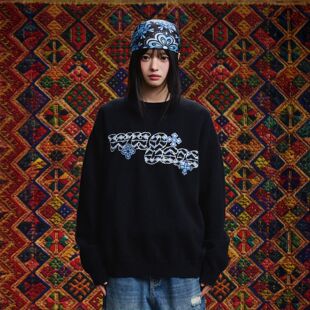 WHOOSIS彭水苗绣非遗文化合作系列 苗族纹样提花刺绣套头毛衣男女