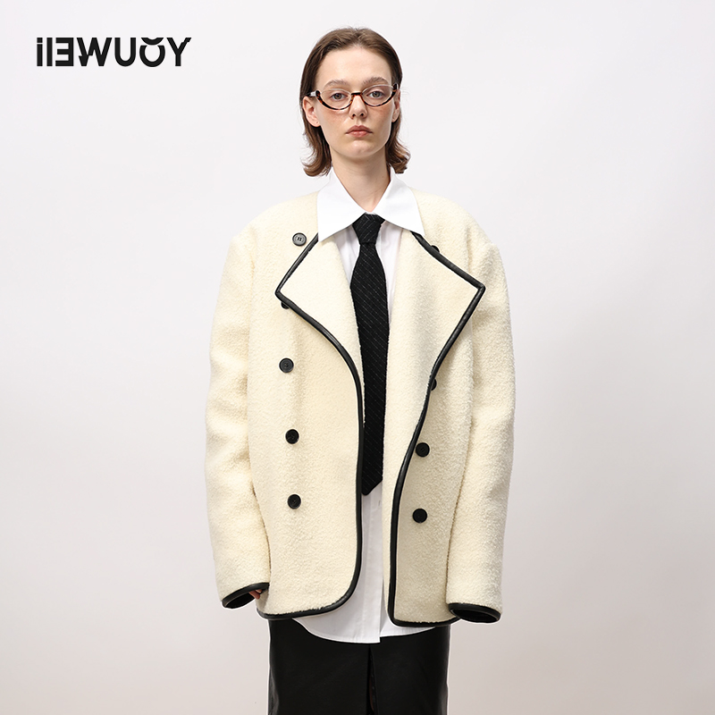 有尾皮边休闲外套双排扣