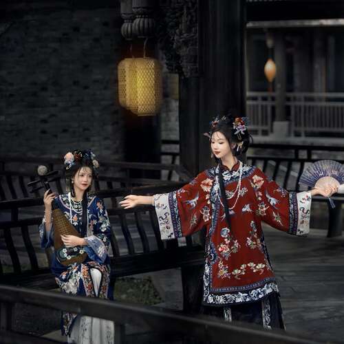 清汉女清汉古风衣印花氅衣马面清朝服饰晚清晋商少奶奶服装古装服