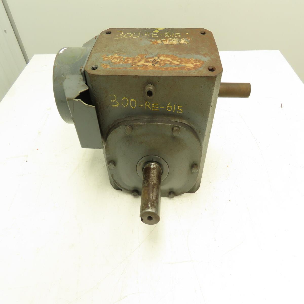 波士顿 30:1 比例减速机 1 英寸输入和 1-5/8 英寸输出轴库存现货