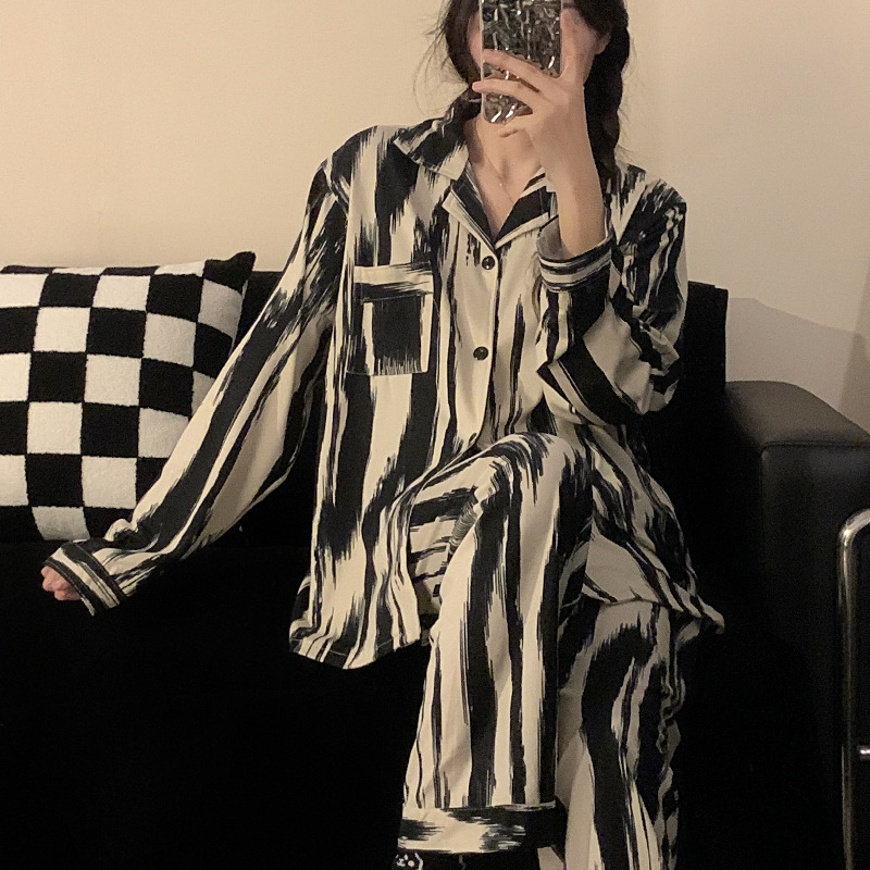 情侣睡衣秋款纯棉2025年新款长袖卡通奶牛小新春秋季家居服可外穿