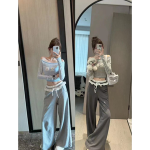 一整套早秋穿搭新款时尚条纹露肩短款长袖上衣显瘦休闲阔腿裤套装
