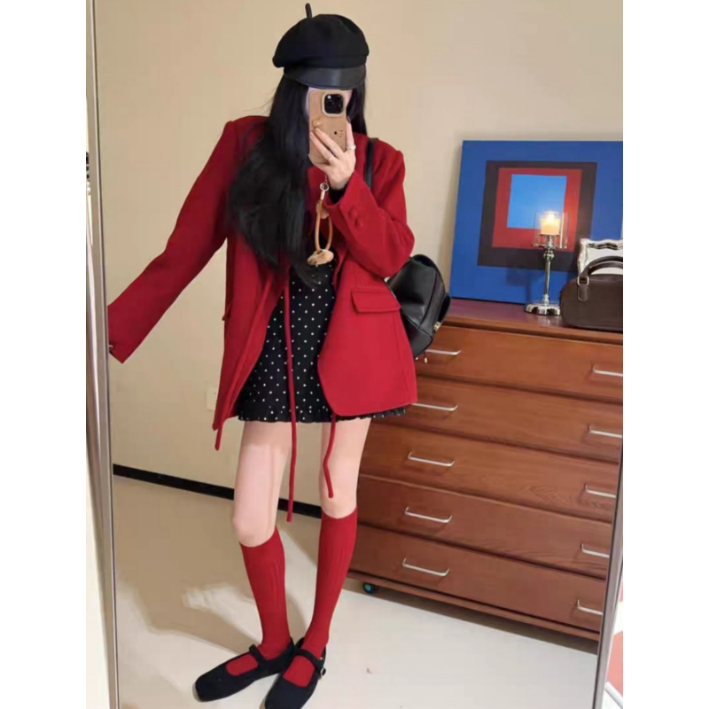 冬季穿搭一整套高级感红色宽松长袖外套上衣高腰显瘦休闲短裙套装,女装/女士精品,时尚套装,淘宝优惠券,粉丝福利购,淘宝优惠卷