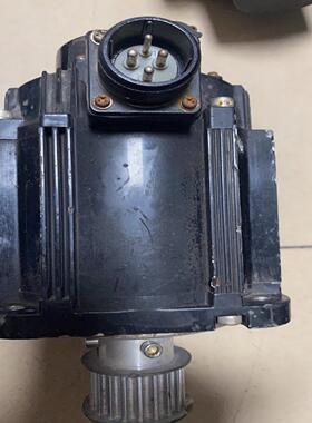 现货安川伺服电机HYM7G-30AFC61功能完好3kw好