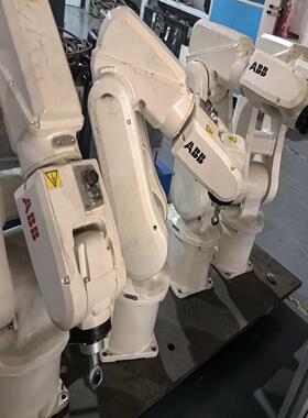 ABB机器人 IRB120-3/0.6   四台 可翻新处理
