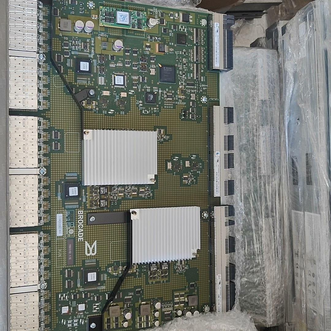 BROCADE FC16-48 DCX8510-8 PN/6