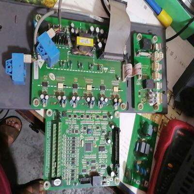 易驱变频器CV3100-55/75kw拆机板子主板电源驱动板
