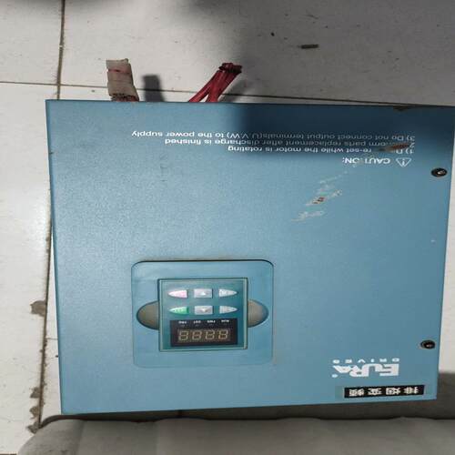 欧瑞变频器11kw欧瑞F2000-P0110T3C件剪线