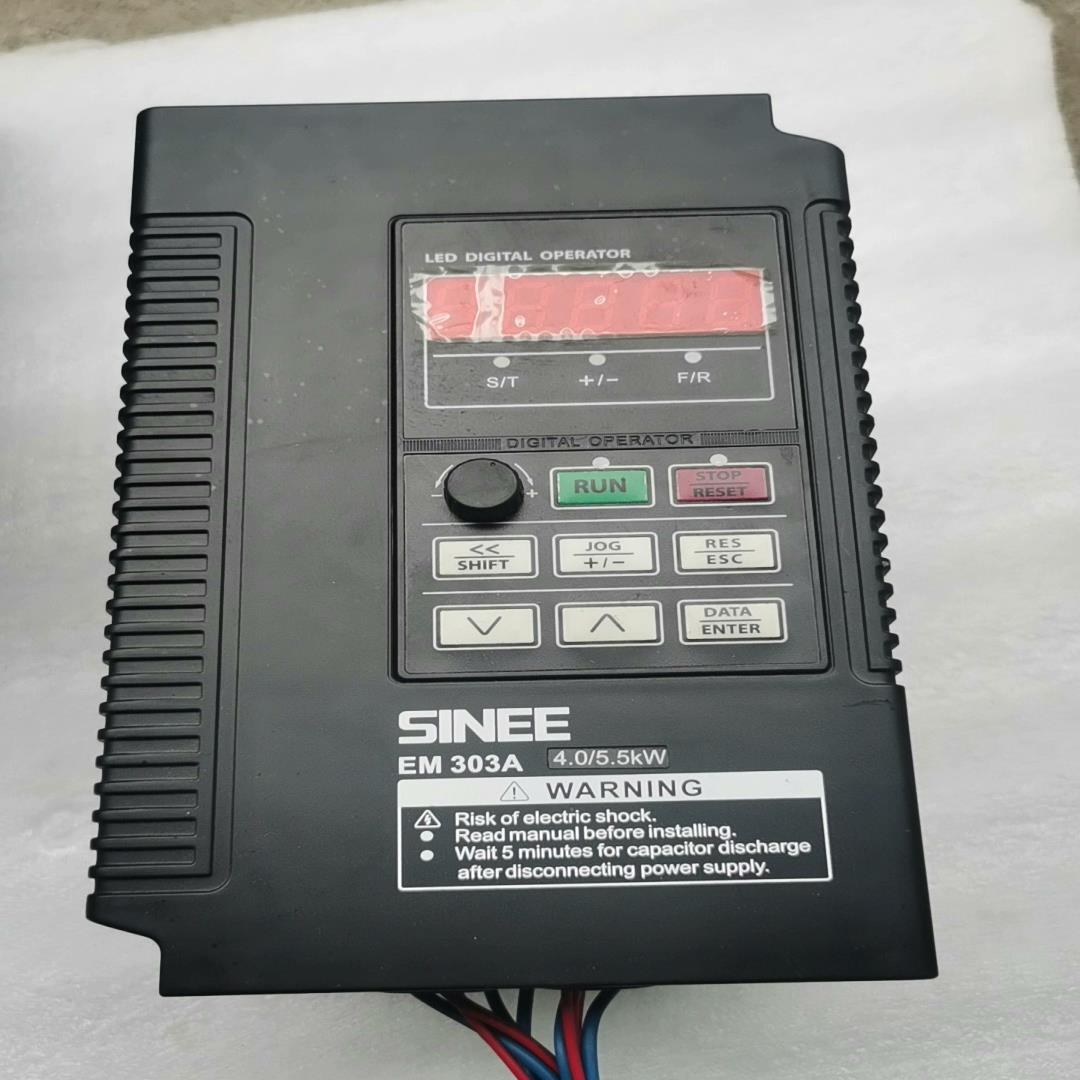 正弦变频器EM303A-4R0G/5R0P