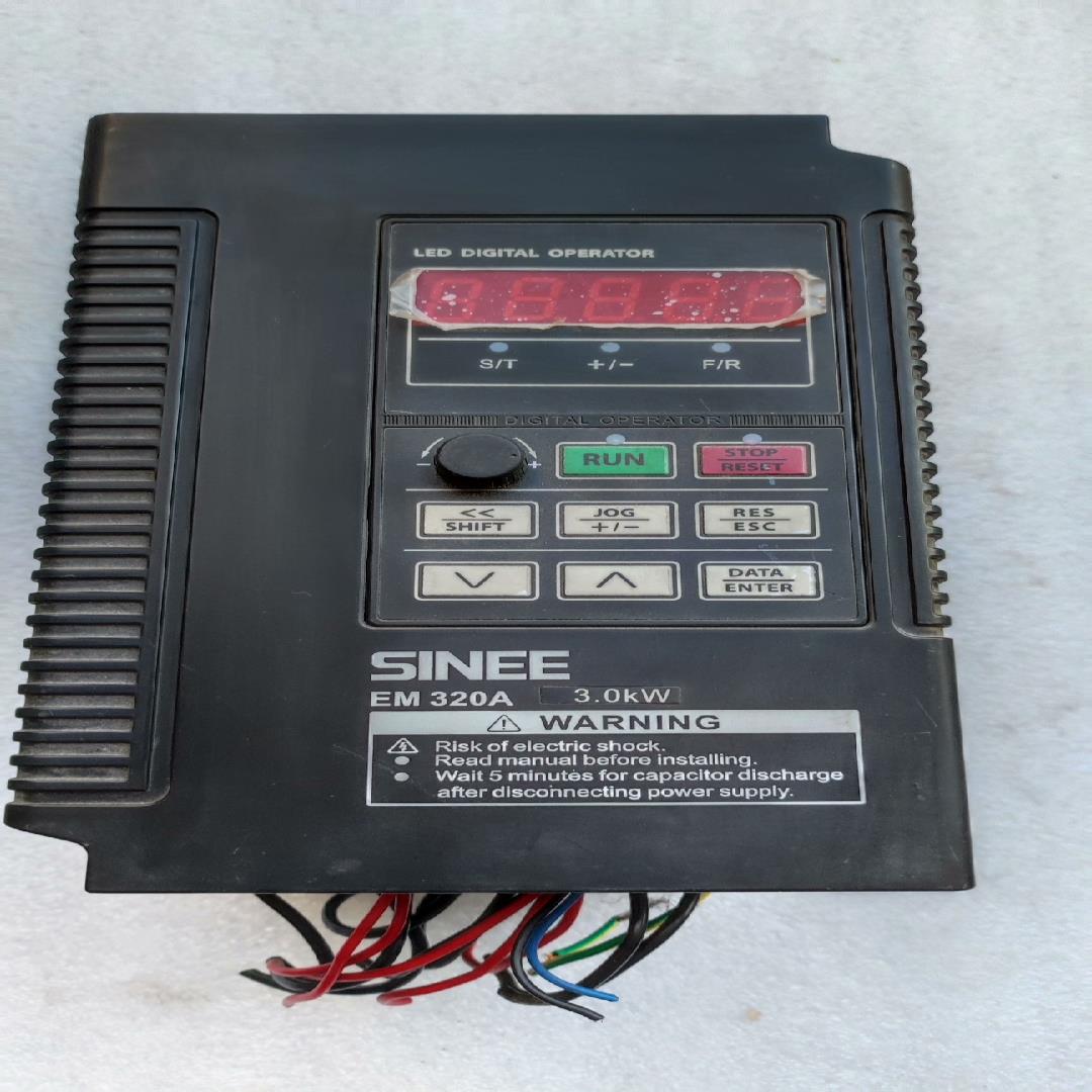 [德峰]3，变频器-R0包，KW，3.0正弦3-拆机EM320AAB