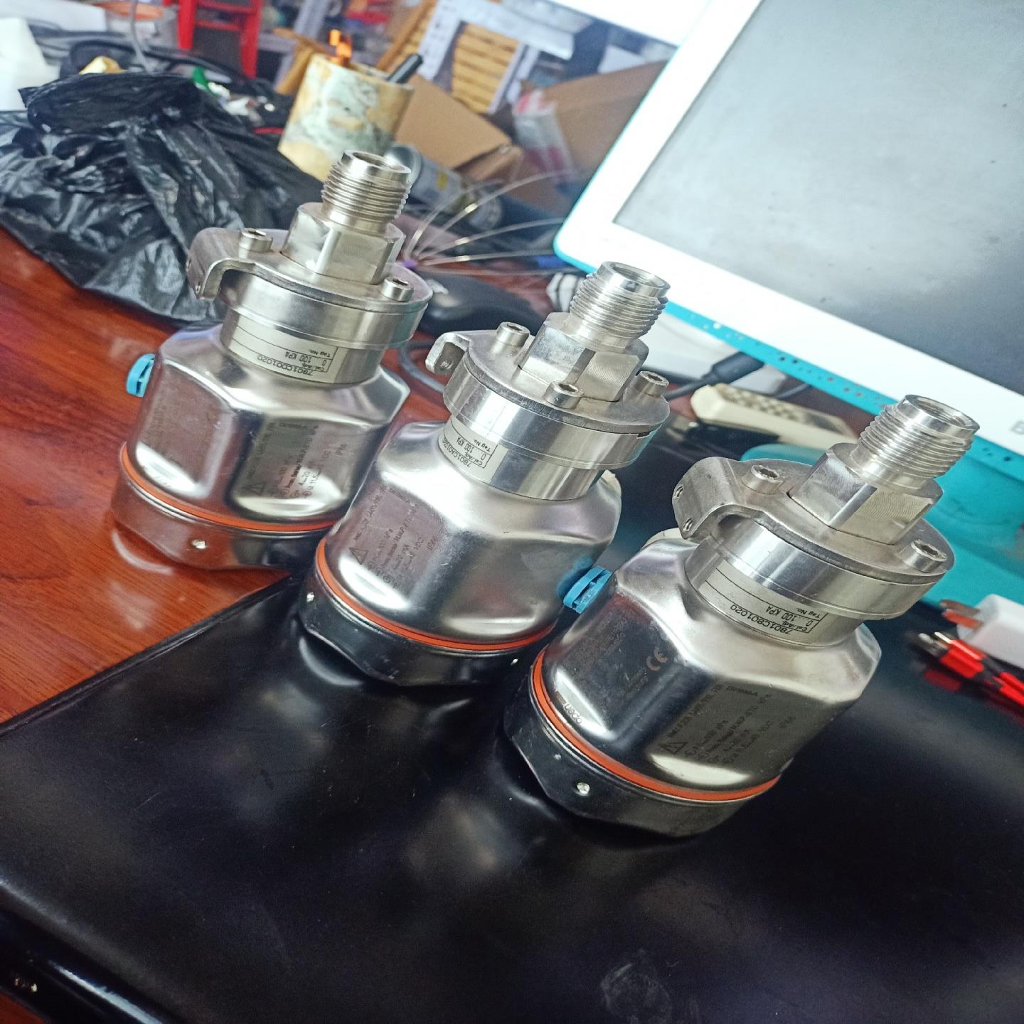 EH  PMC41-RE11H2A11P1 压力传感器 新