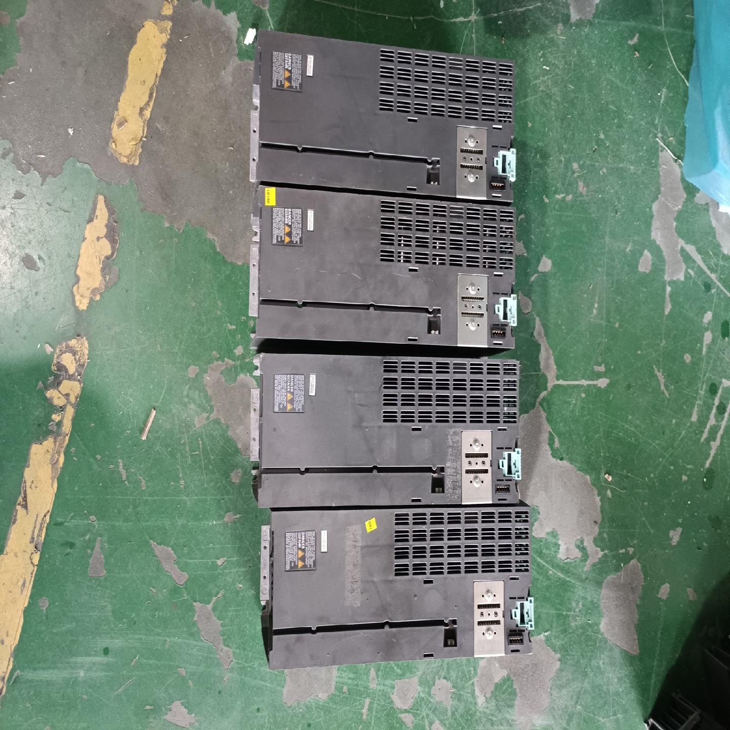 （设备配件）西门子变频器 6SL3210-1PE23-3UL0  15K