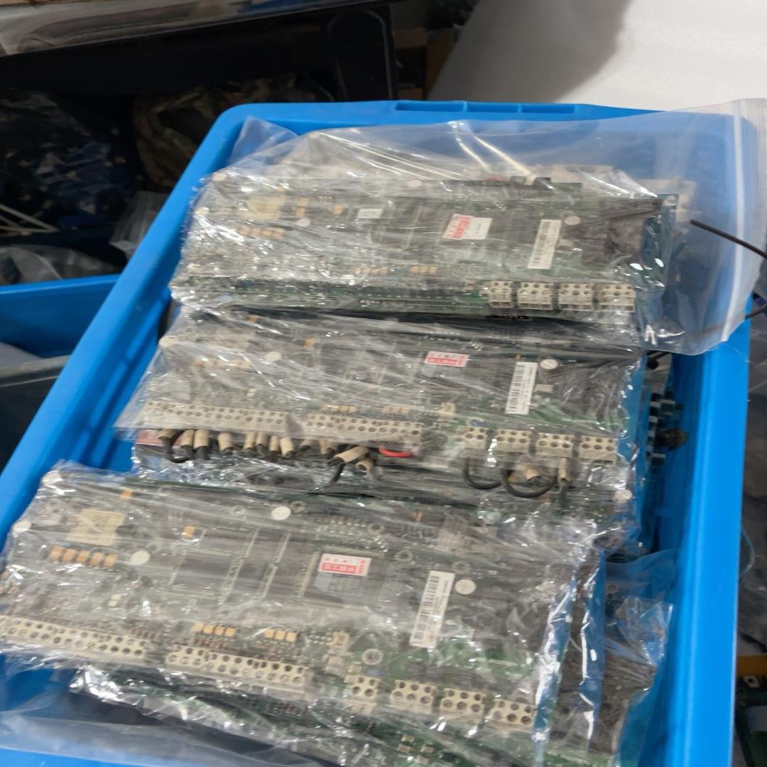 （设备配件）ABB800主板。rmio-01c、拆包好。