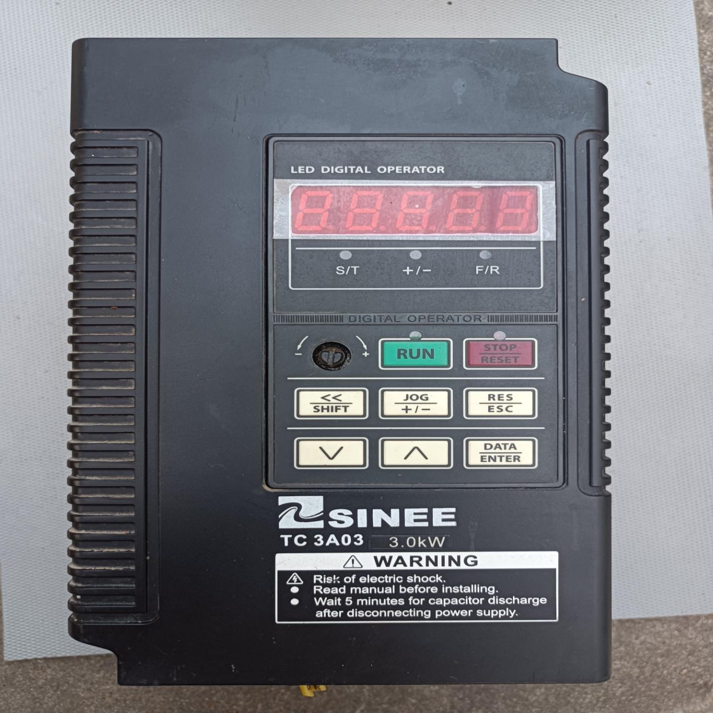 （设备配件）正弦变频器   TC3A03-3R0-3BB   3.0千瓦