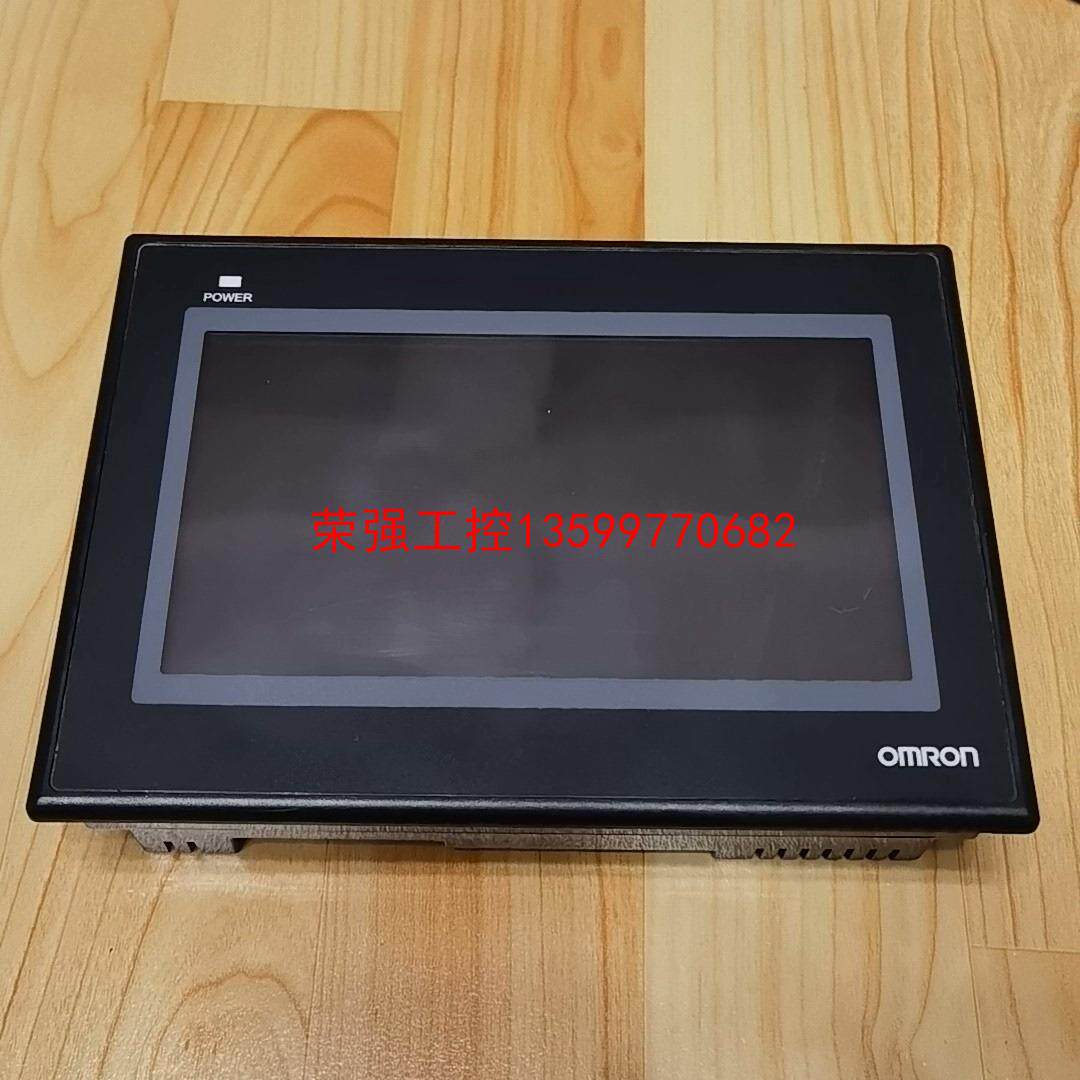 【荣强工控】欧姆龙触摸屏OMRON NB7W-TW01B 二手拆