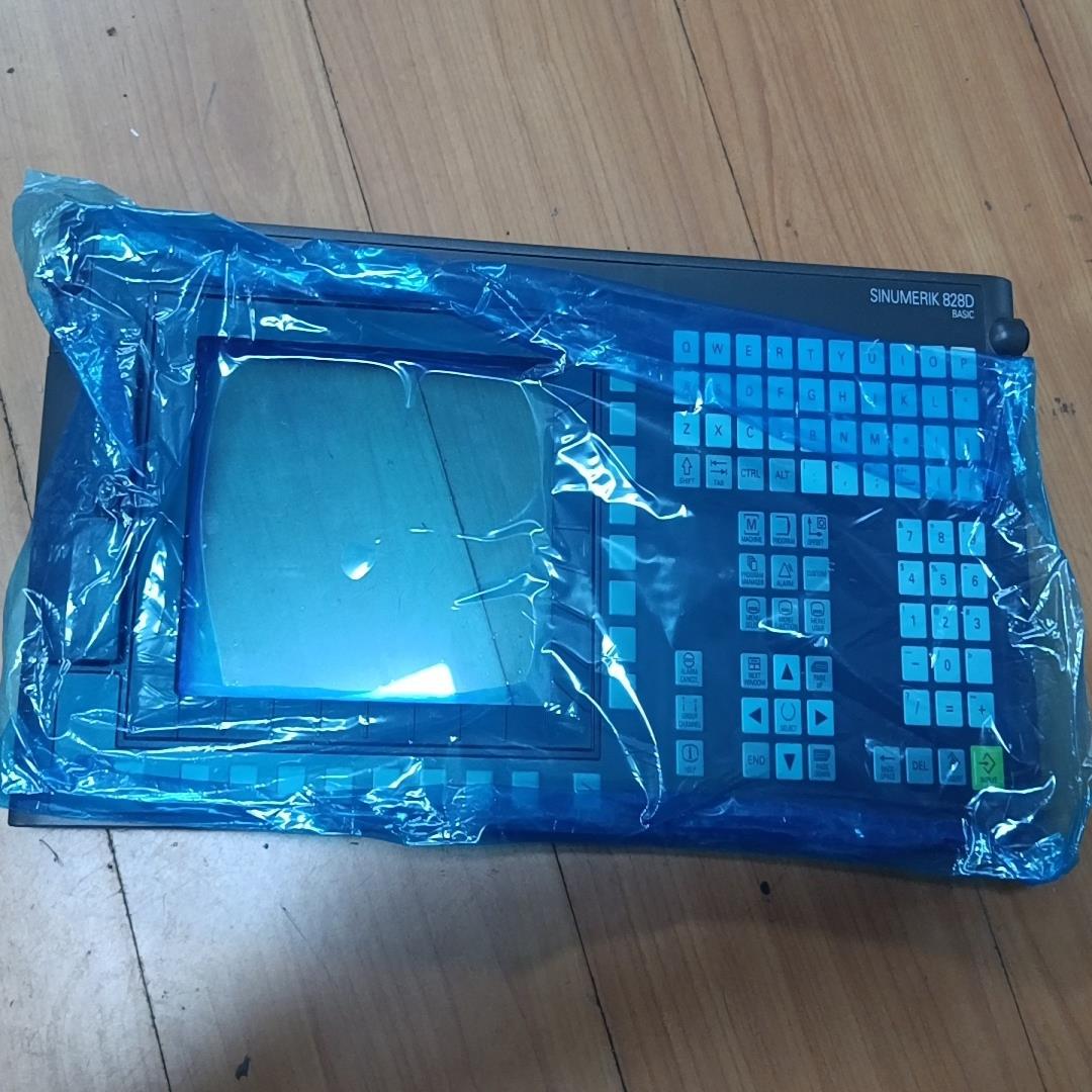 （设备配件）A5E03921456西门子828D241.3面板