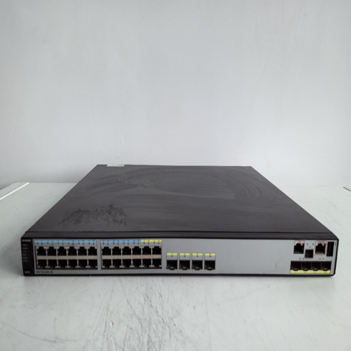S5710-28C-EI(24个10/100/1000Bas