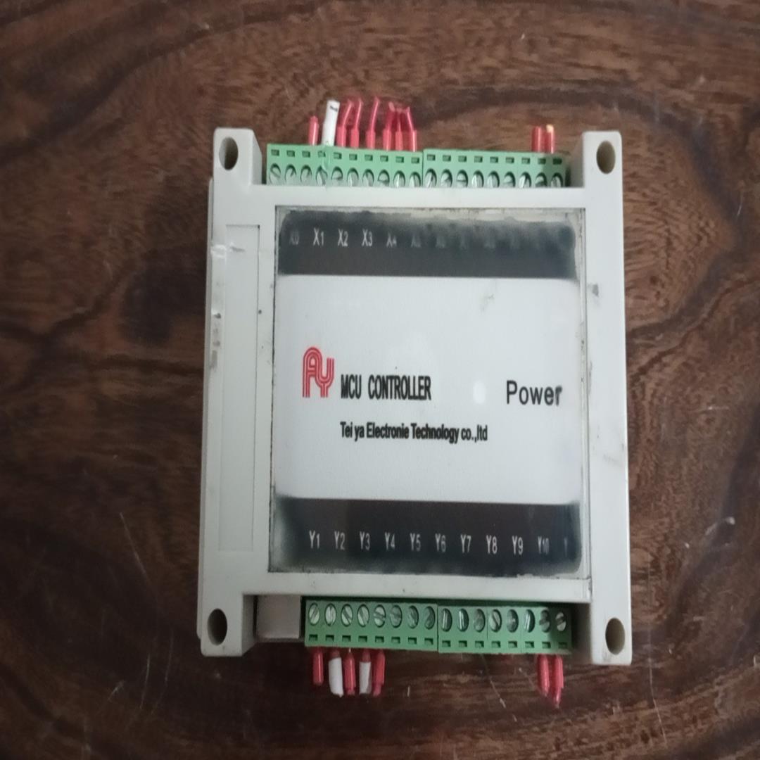 （设备配件）简易plc,MCU CONTROLLER拆机件，成色实图,非
