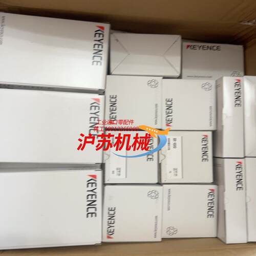 基恩士SR-1000全新原装正品读码器，配线缆一套出售，