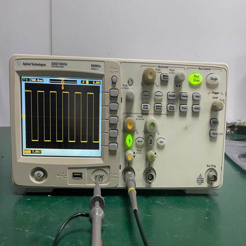 （设备配件）DSO1002A m示波器拍摄安捷伦实物采样 带宽260G