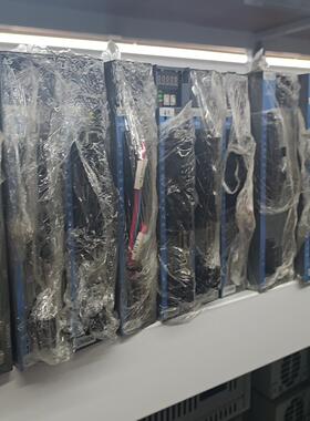 LS伺服驱动器L7NHA004U    L7NHA008