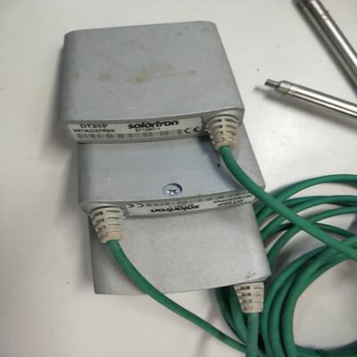 SOLARTRON 位移传感器