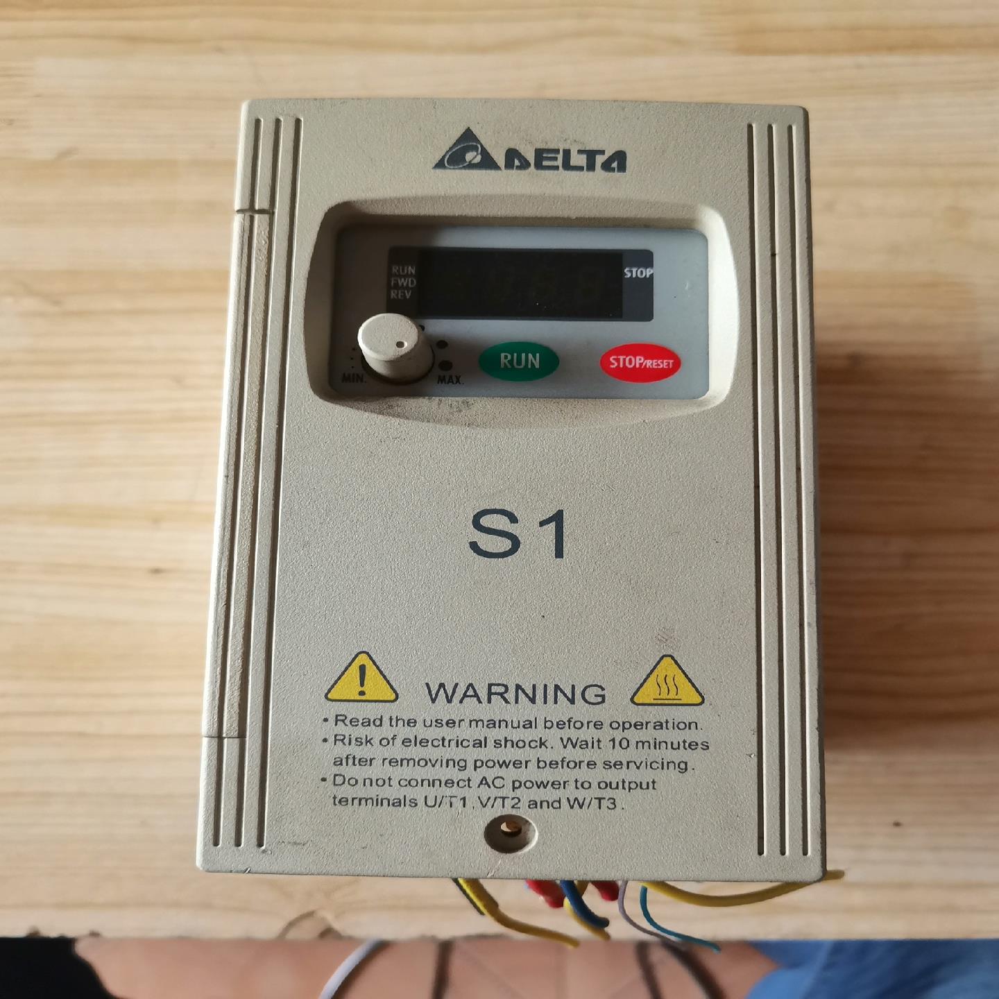 台达变频器 VFD007S21A 成色如图 运费到付