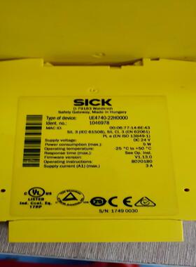 西克安全继电器UE4740-22H000