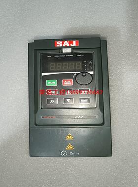 【荣强工控】三晶变频器2.2千瓦一台，型号vm1000b 2s2r2gb