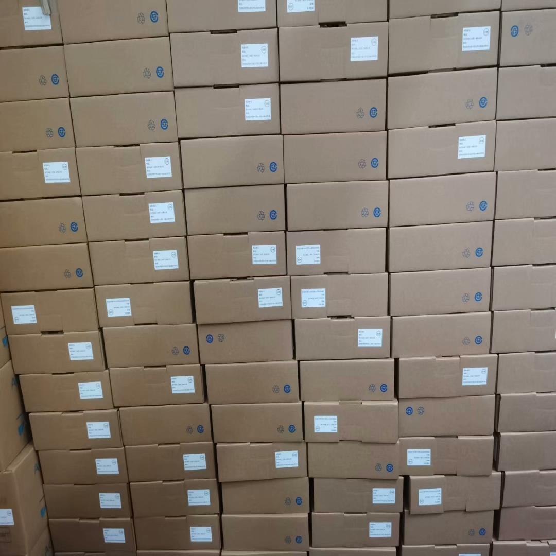 SGD7S-1R6A00A  安川驱动器，全新现货，