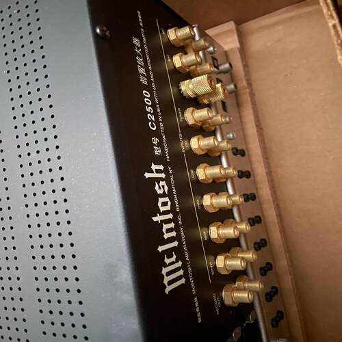 美国McIntosh/麦景图 C2500 旗舰前级功放机 全