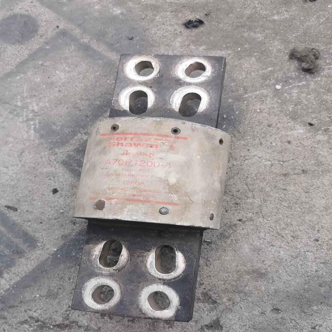 安川G7/F7大功率保险A70P1200-4 A