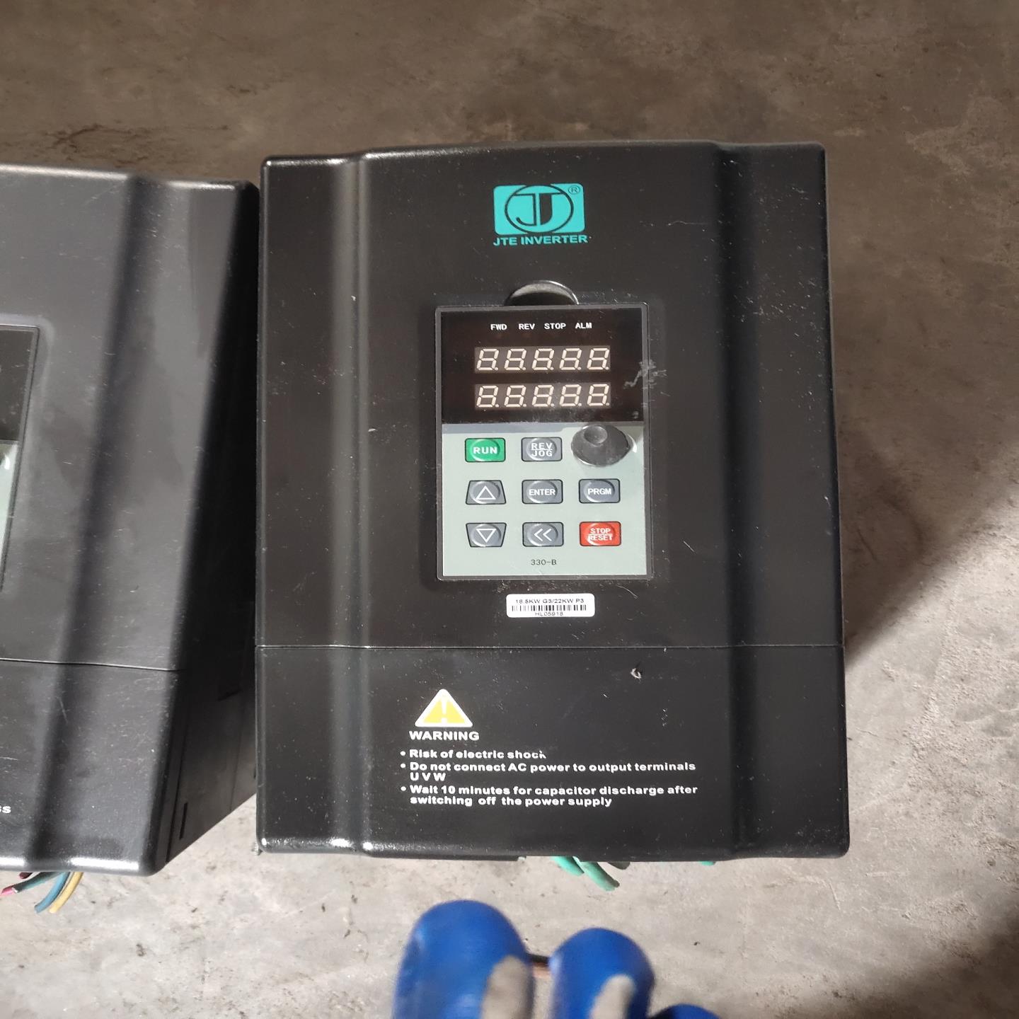 金田JTW330变频器18.5KW/22KW