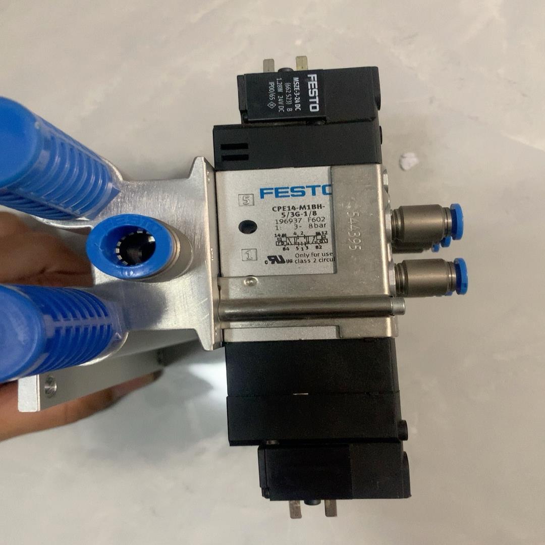 费斯托 FESTO  CPE14-M1BH-5/3G-1/8