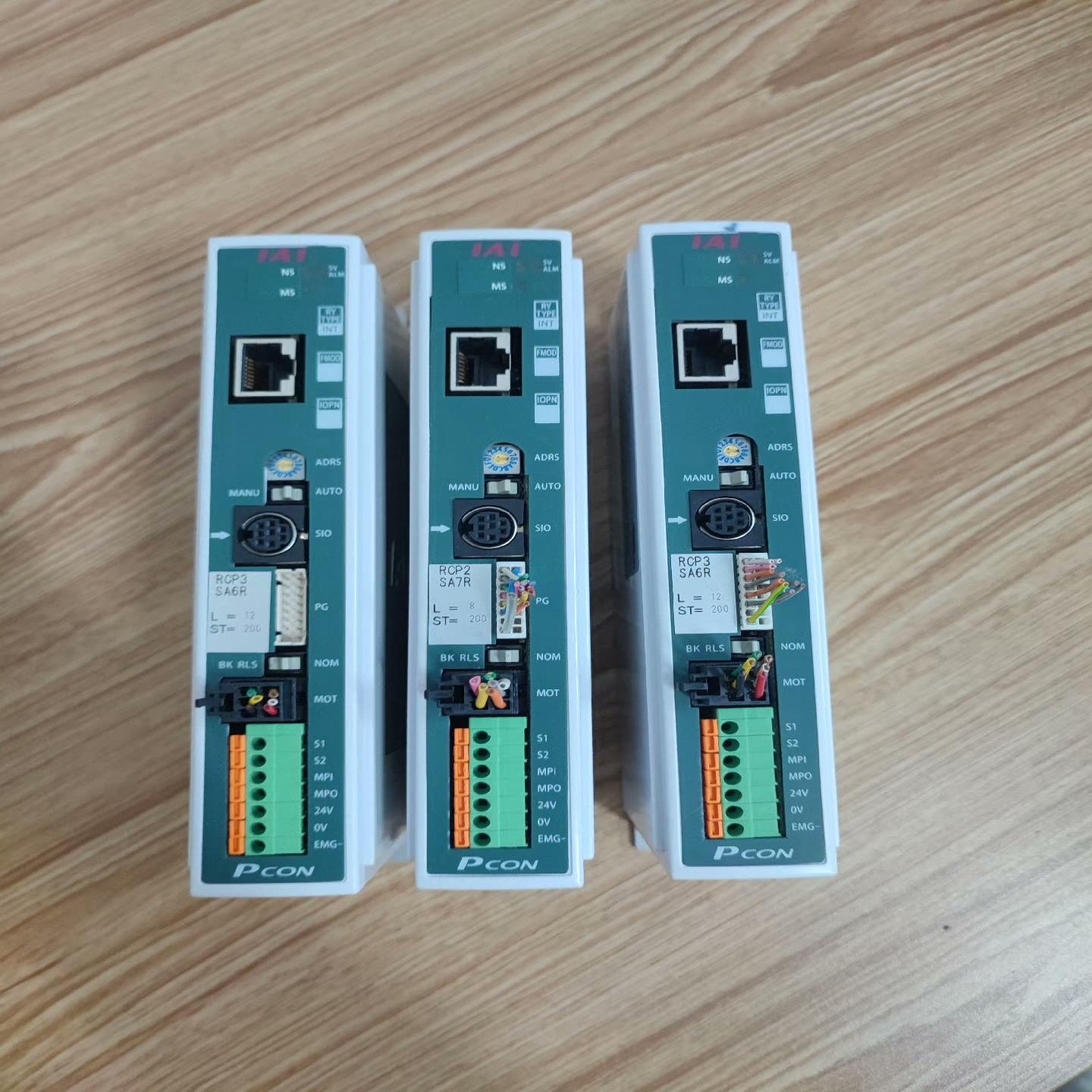 IAI驱动器，PC0N-C-56PI-EP-0-0，1台，