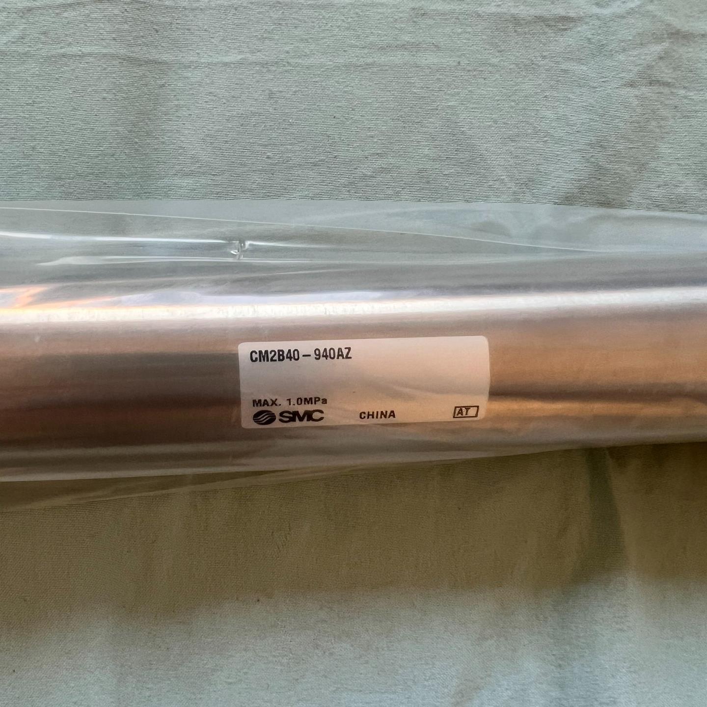 SMC气缸CM2B40-940AZ,全新没有使用过,实物请见