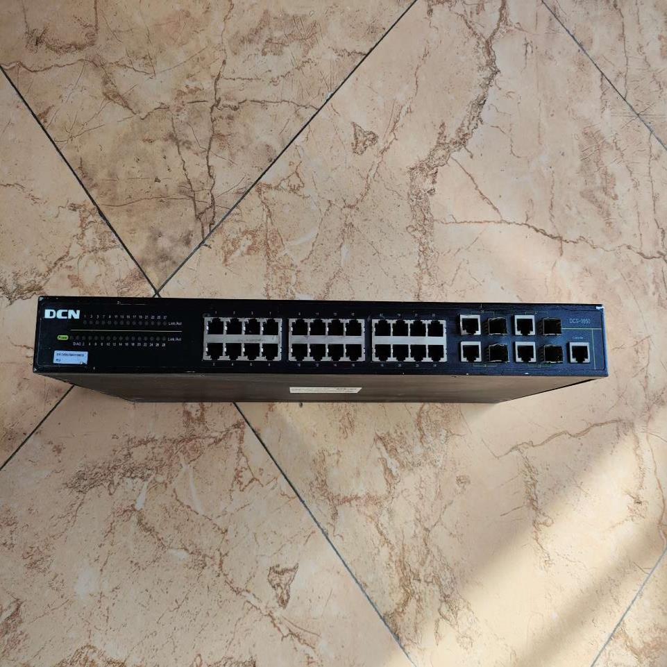 DCS-3950-28C管理交换机神州数码