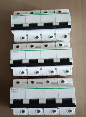 断路器 C120H 4P D80   共2只，