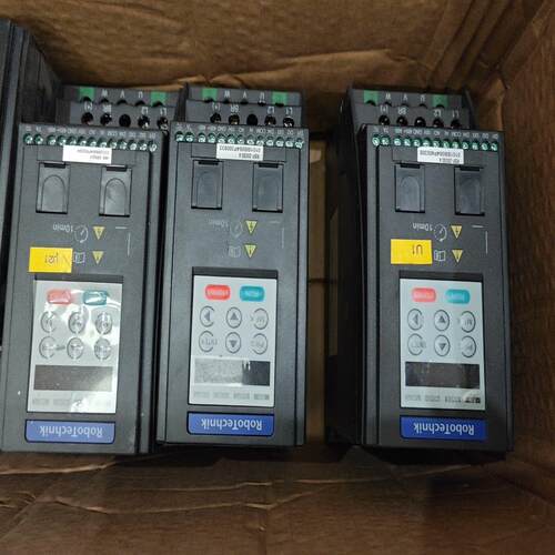 汇川变频器 RBF-200S0.4 0.4KW 220V
