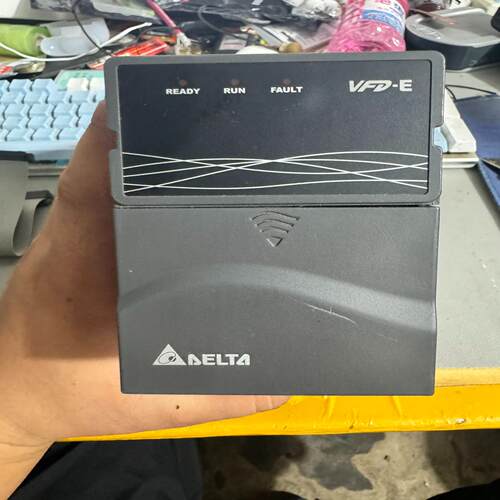 [德峰]台达VFD007E43A变频器  实物拍摄