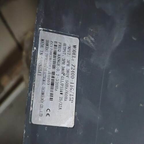 众辰变频器Z2400-11G/15P   11/15KW