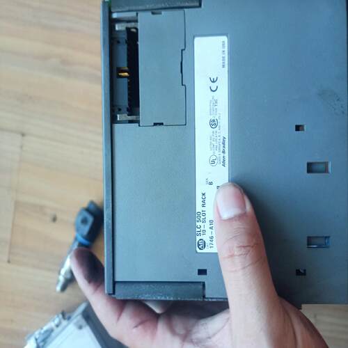 AB  1746-A10  SLC  500  10-SLO