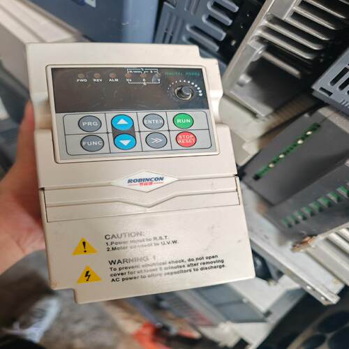 （设备配件）32.2 康kw功率罗宾CV900G002M14TF1变频器