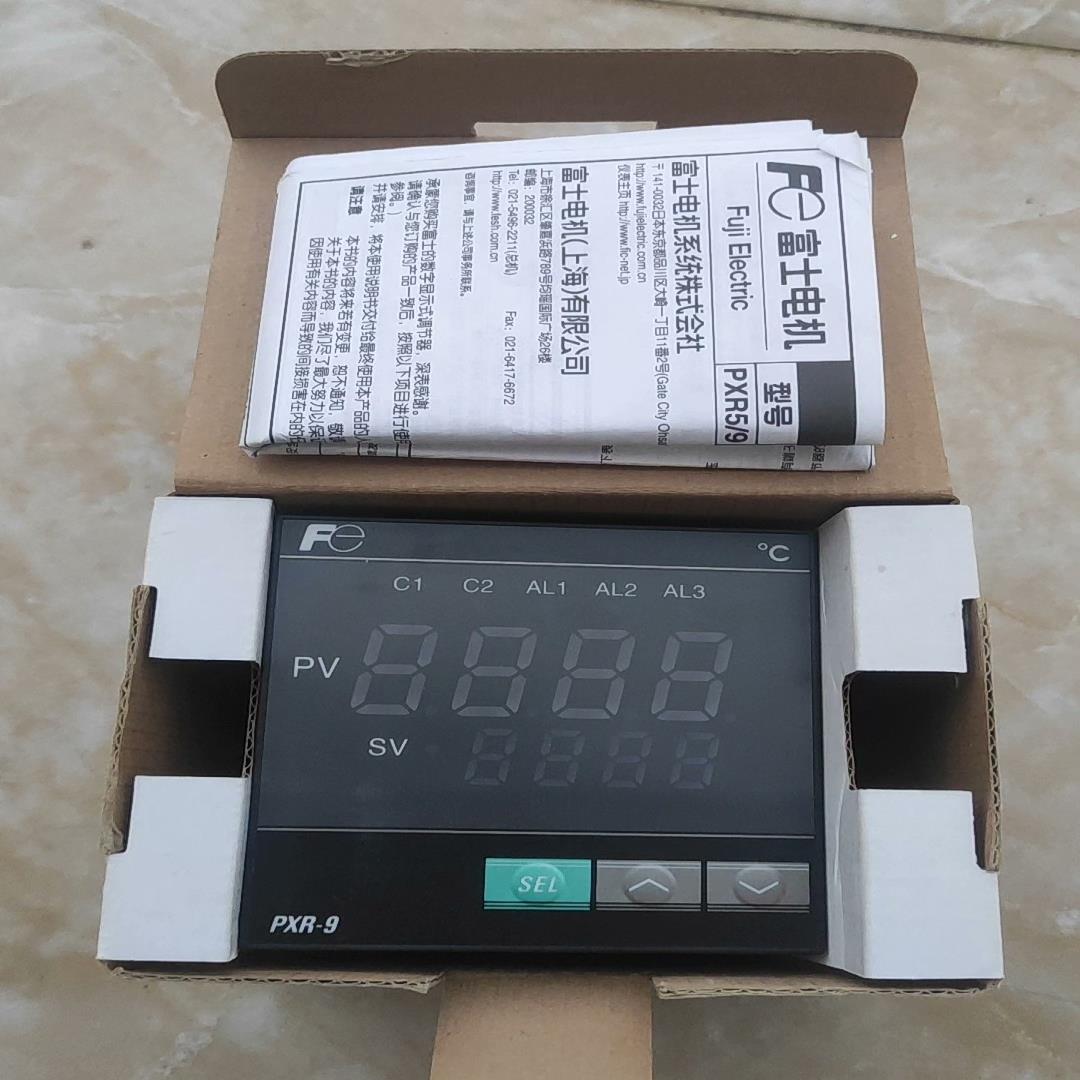 富士温控仪PXR9TAY1-8W000-C