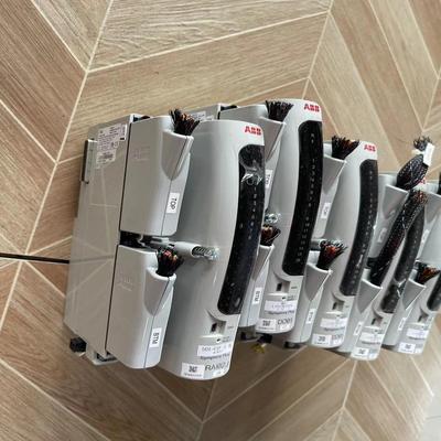 [德峰]ABB卡件RAI02J成色95新